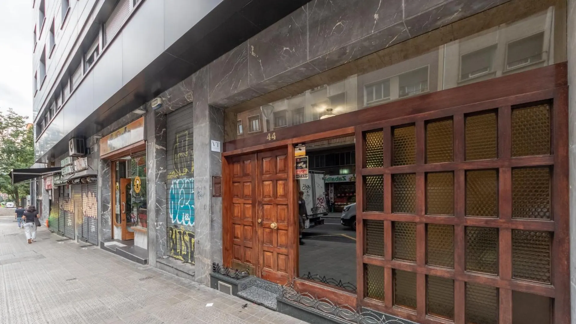 Amplio Y Acogedor Junto A Plaza Zabalburu Apartment Bilbao Spain